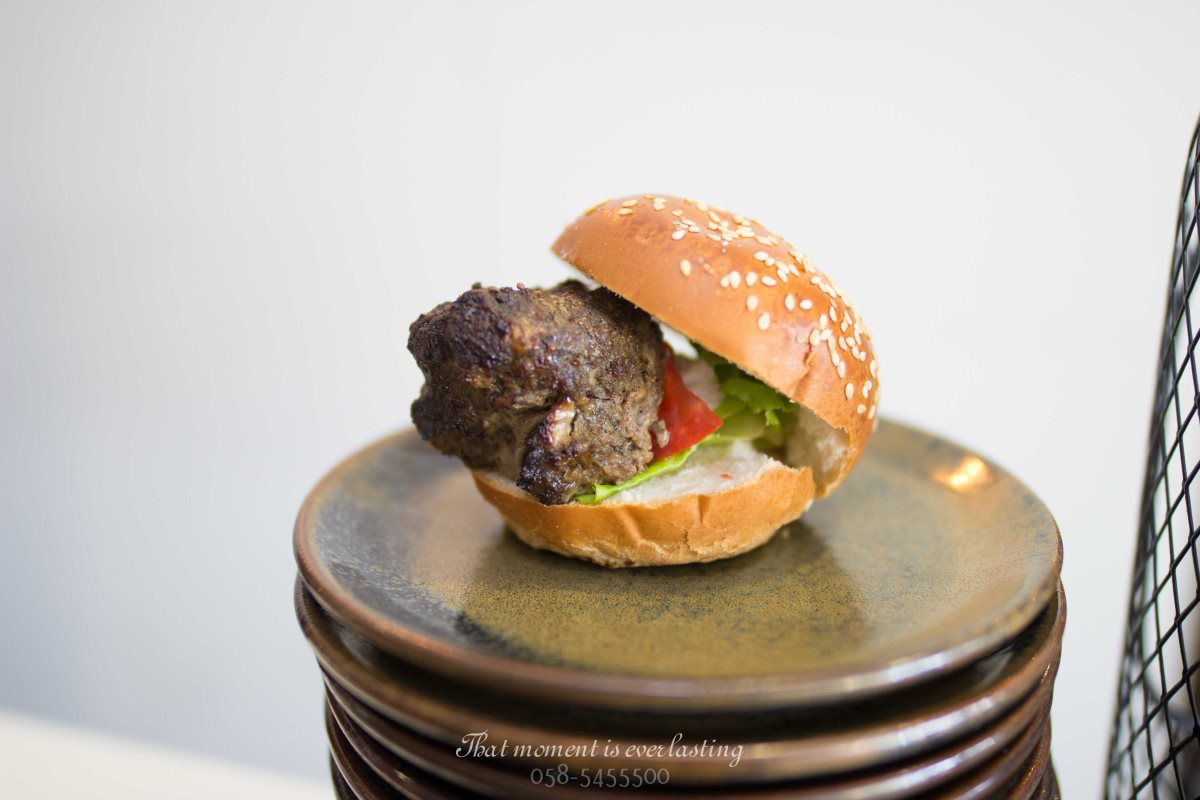 קרדיט: סטאס מוזיקוב צלם/אומן