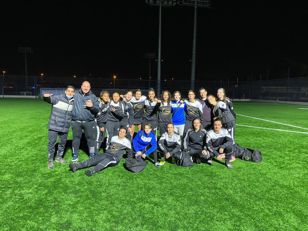 הבנות המוכשרות של מכבי 'לי'. קרדיט - פרח היקלי