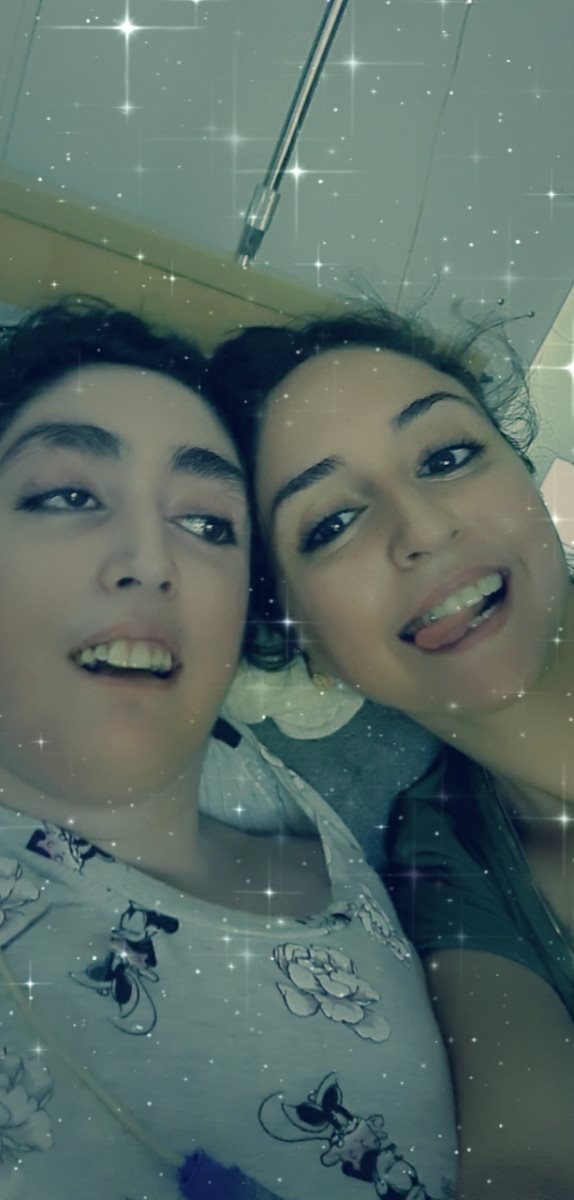 חן ואפרת, צילום פרטי