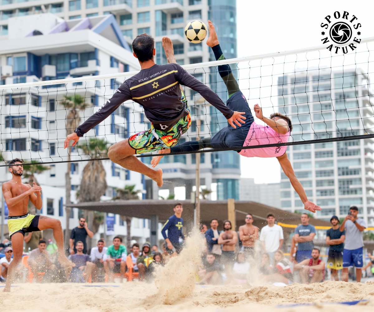 אקרובטיות היא שם המשחק. קרדיט - sports nature