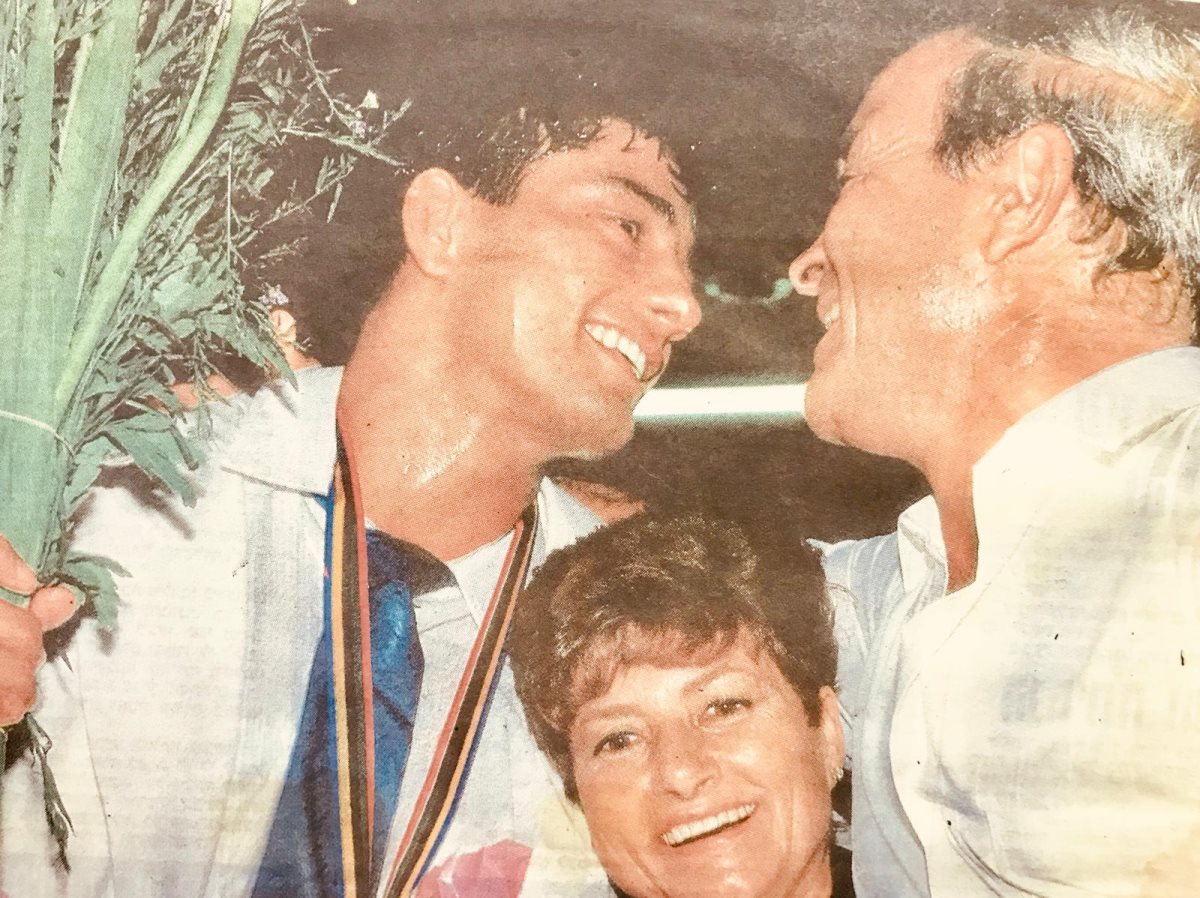 עם אורן, לאחר הזכייה במדליה ההיסטורית. קרדיט - צילום פרטי