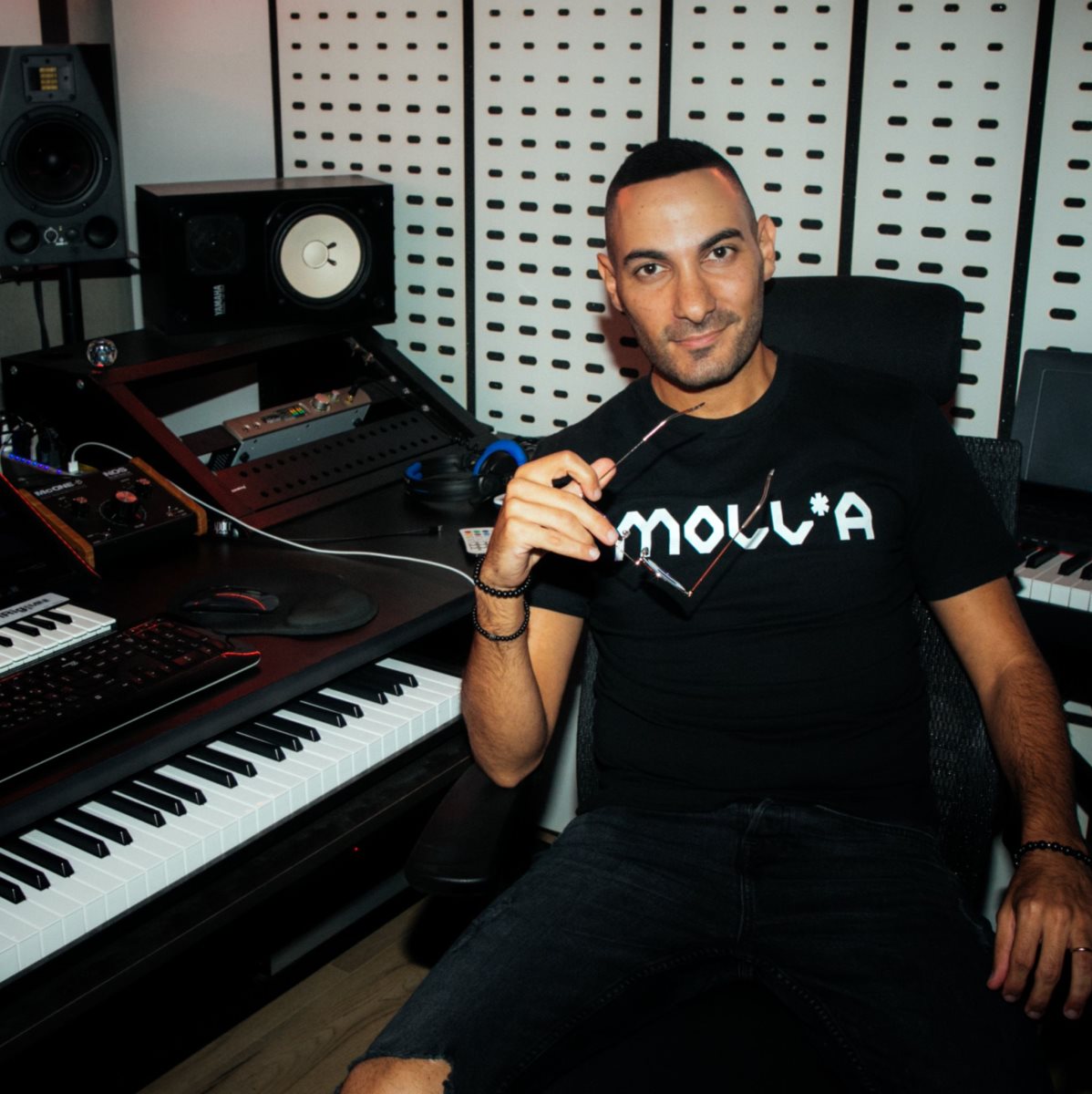 דיגי'יי מור אברהמי. צילום: ארתור מזרובסקי