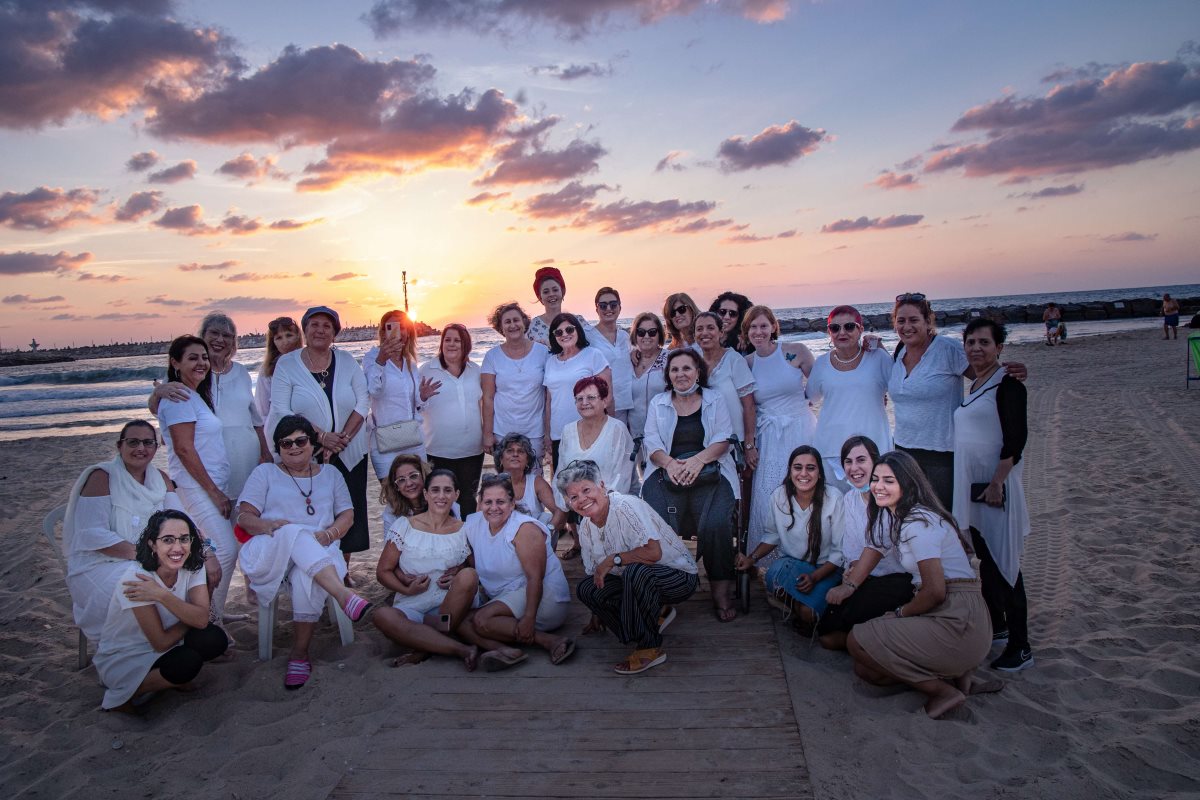 קרדיט אלינה רזניק