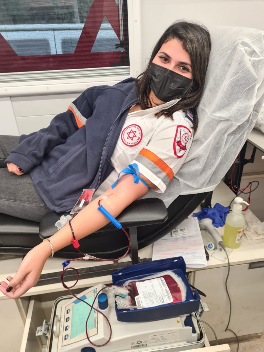 תרומת דם. קרדיט -  דוברות מד"א