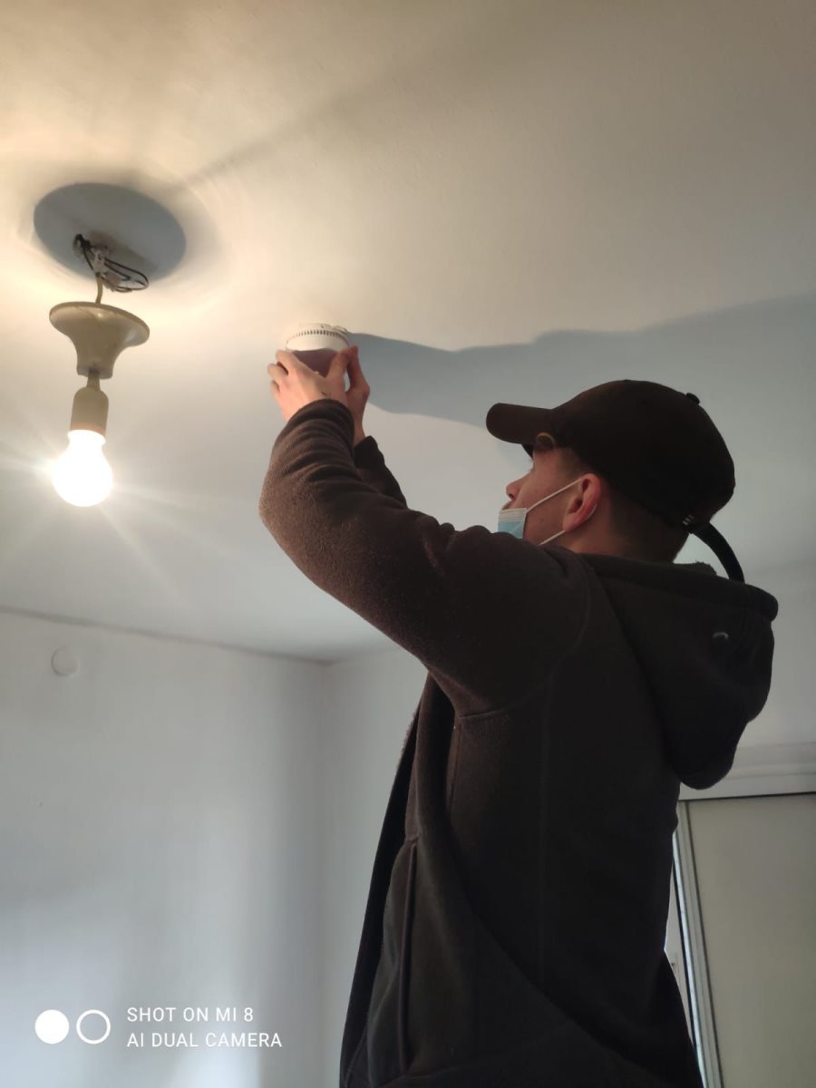 התקינו גם גלאי עשן. קרדיט - כיבוי והצלה