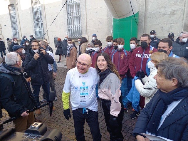 "סבא הוא מודל לחיקוי בשבילי והוא מסב לי הרבה גאווה". קרדיט - צילום פרטי