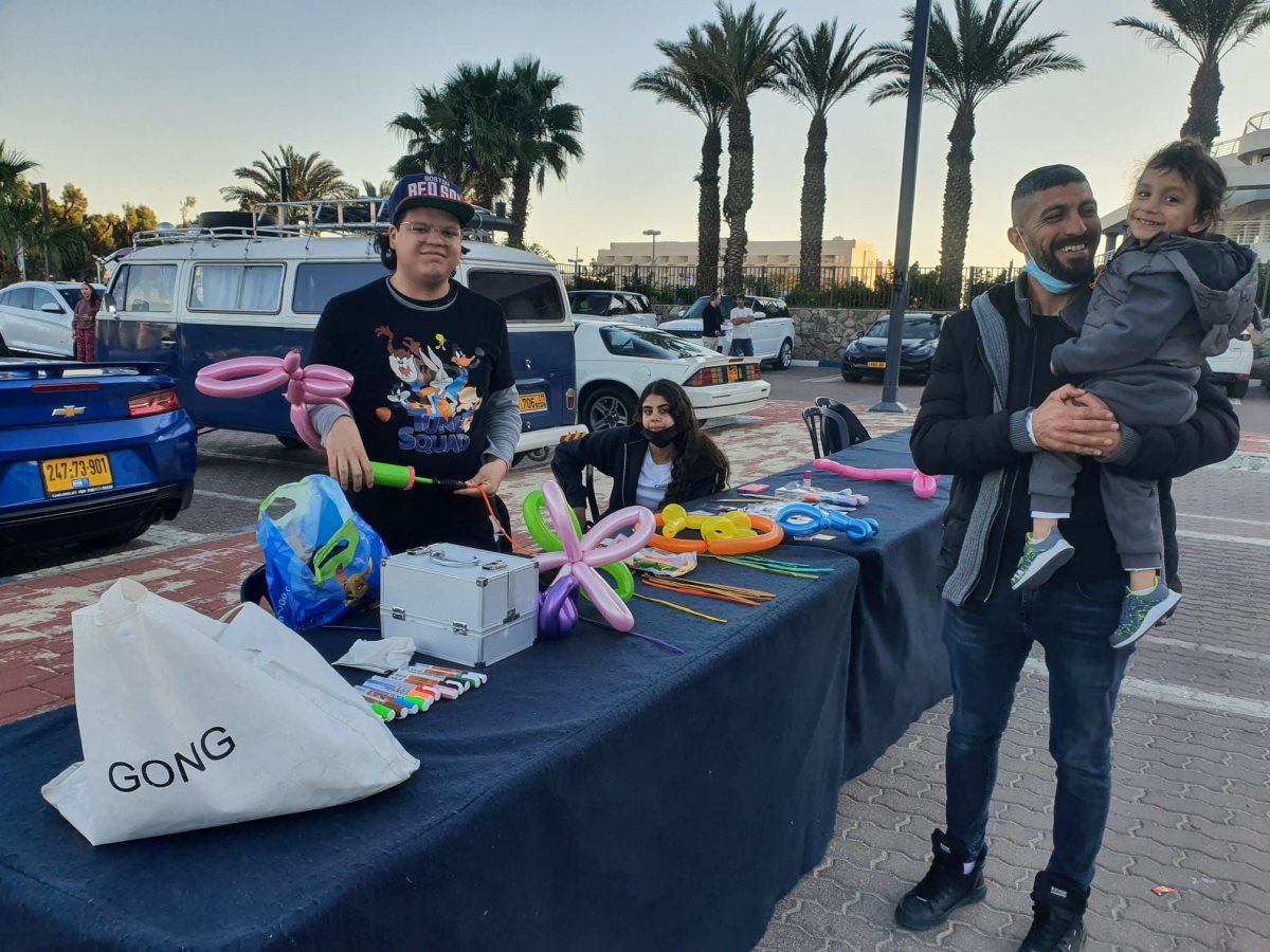 "מנסה לתת אור לאותם ילדים". קרדיט - צילום פרטי