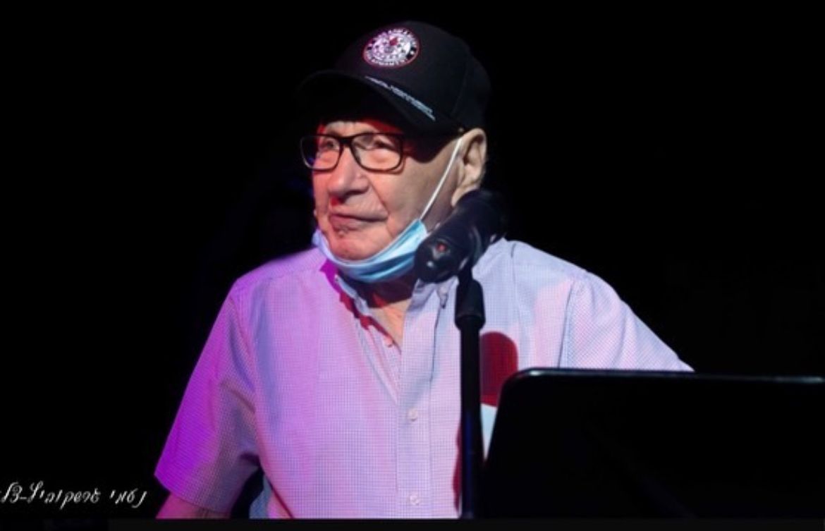 ניצול השואה אברהם אנוך. קרדיט - 