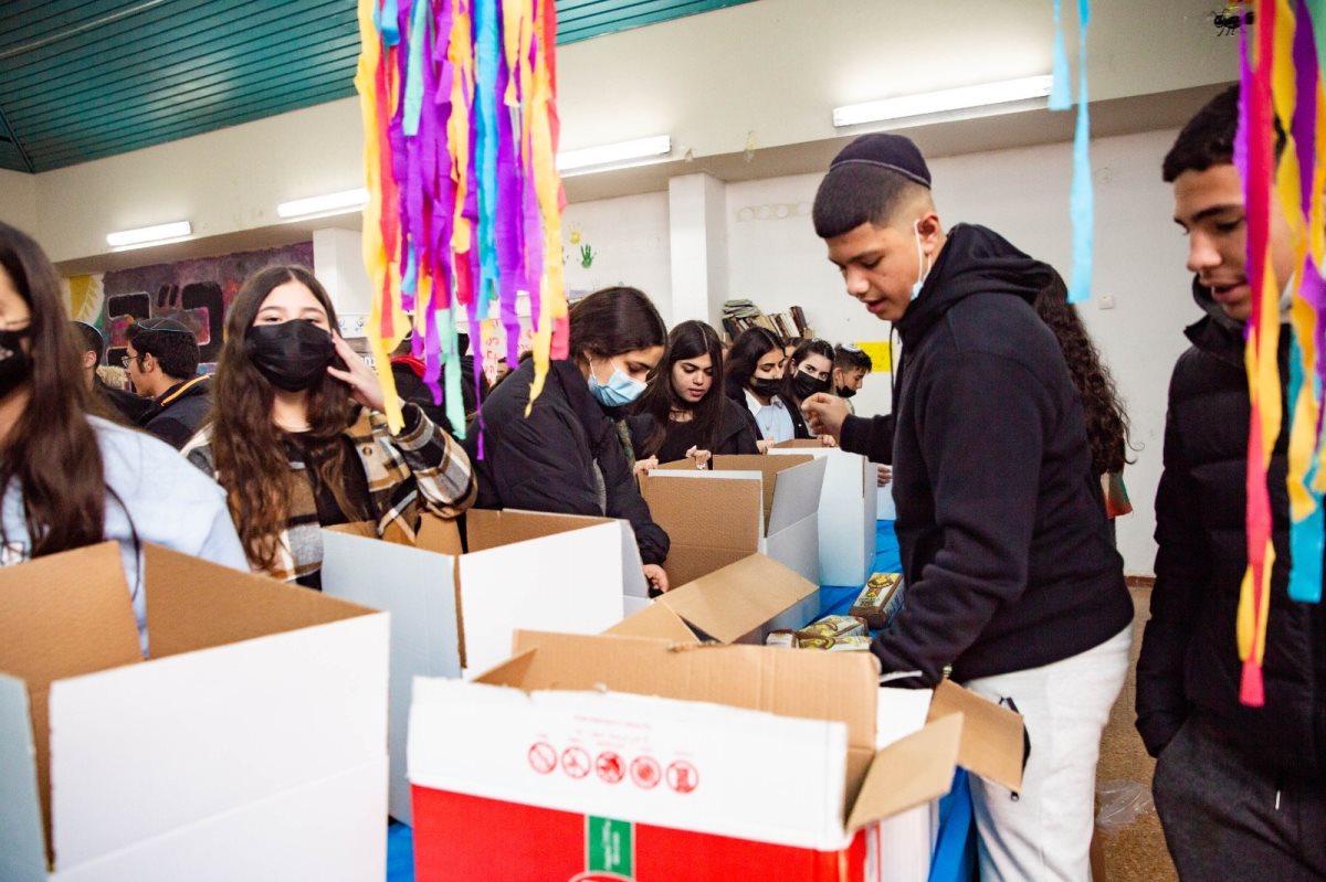 חמישי בחמש. קרדיט - מאירים