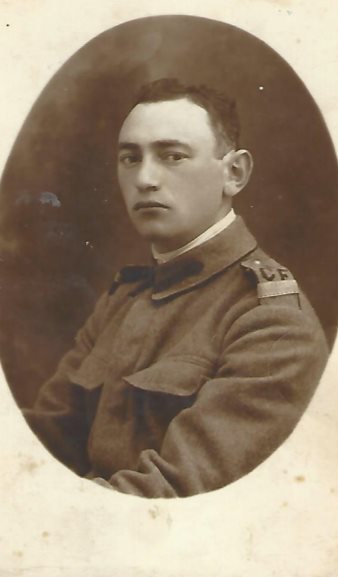 אביה של חנה, זאב - במהלך שירותו בצבא הרומני. קרדיט - צילום פרטי