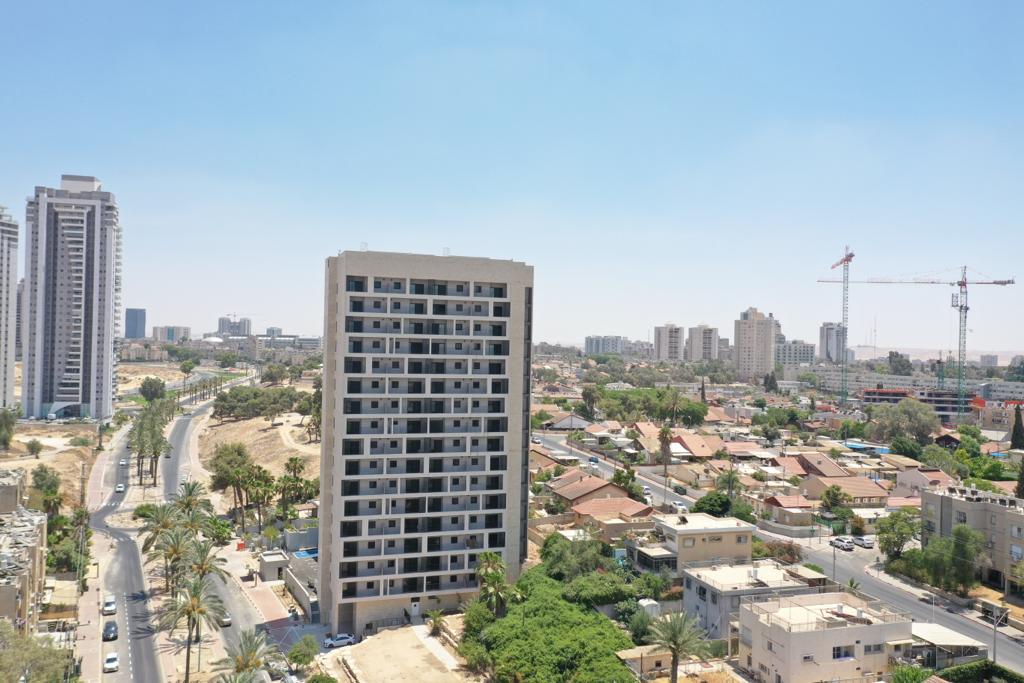 קרדיט - עמיגור