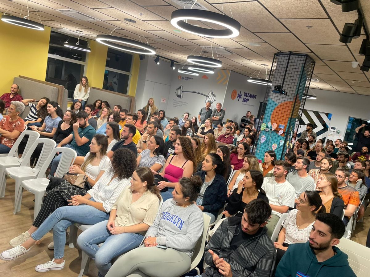 קרדיט - ספיר מטלו