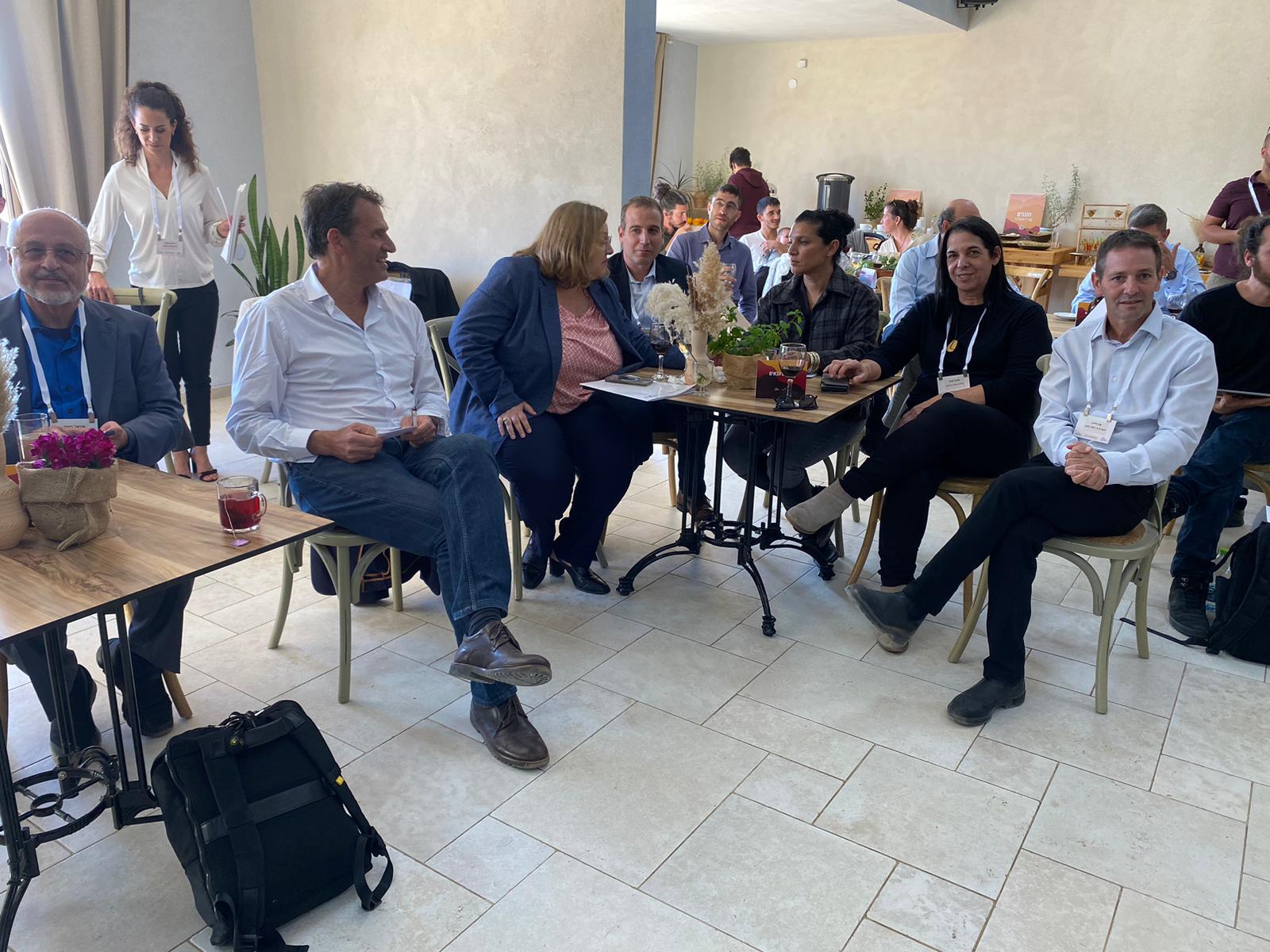 קרדיט - איה דבורין תקשורת