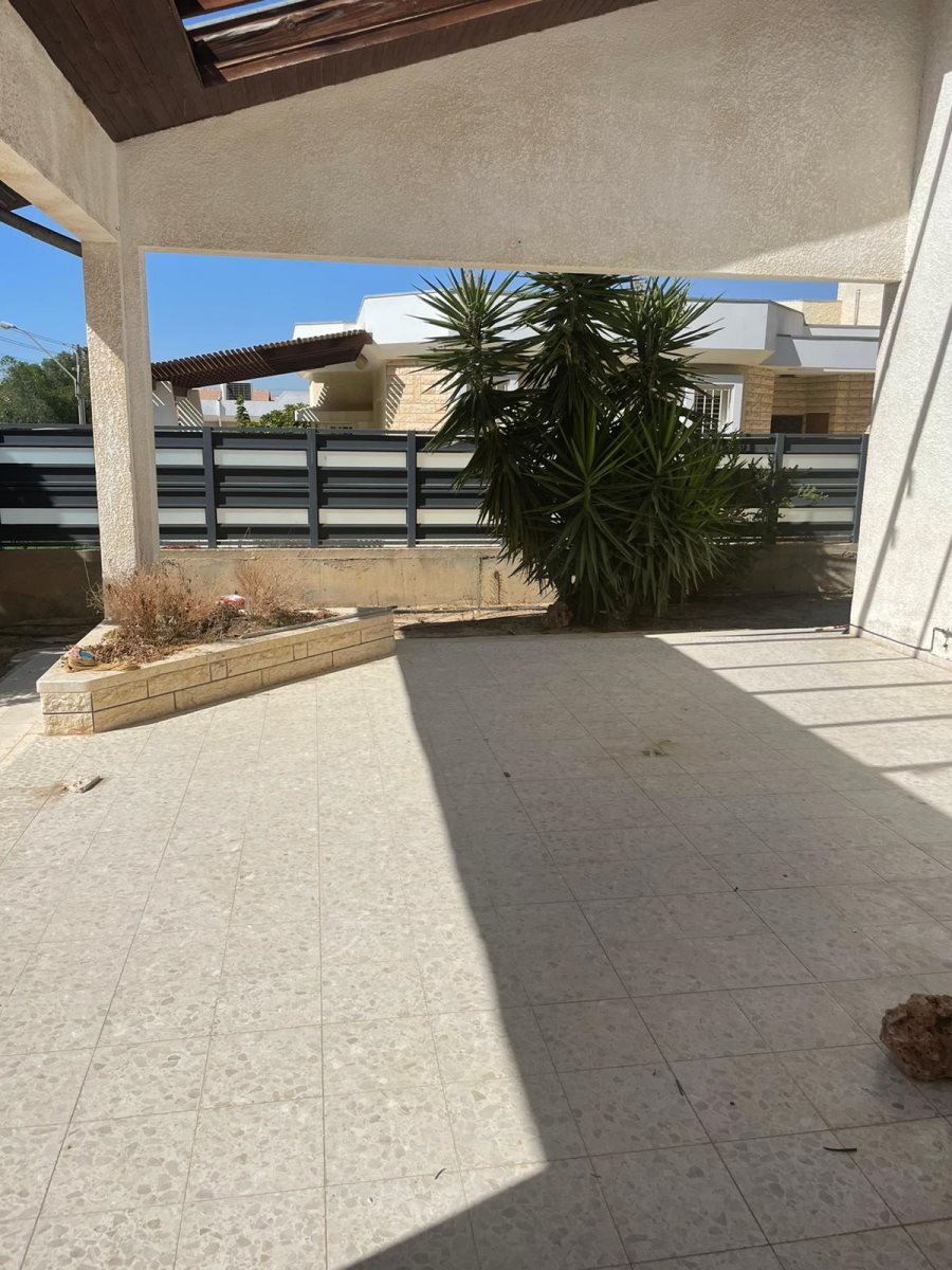 רחוב קיסריה. קרדיט - רי/מקס