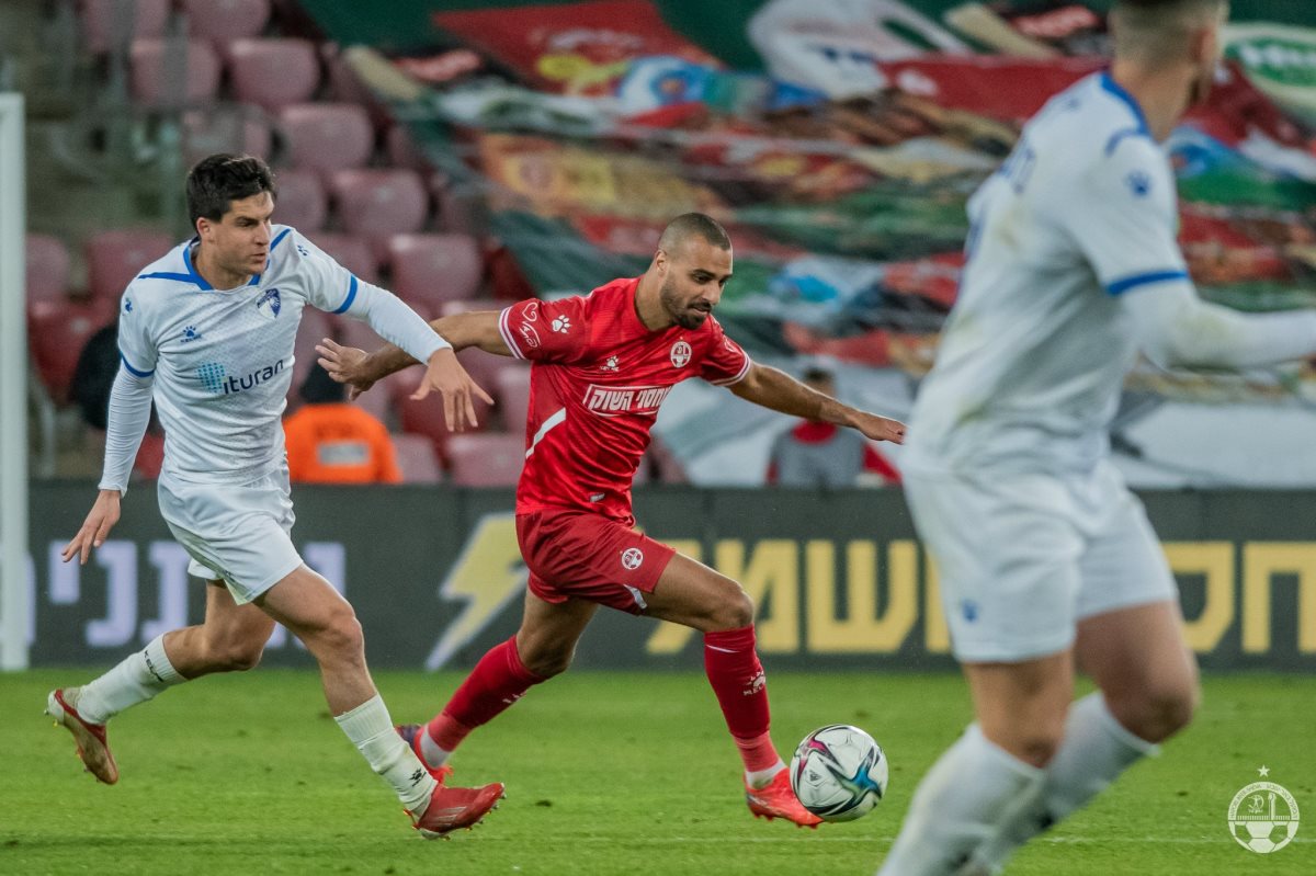"קבוצות למדנו אותנו", רמזי ספורי. קרדיט - הפועל "מחסני השוק" באר שבע