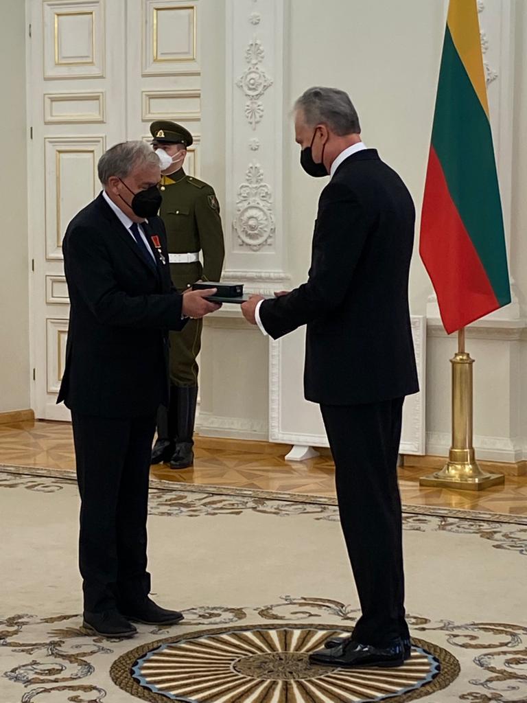 נשיא ליטא ופרופ' זלקין. קרדיט - צילום פרטי