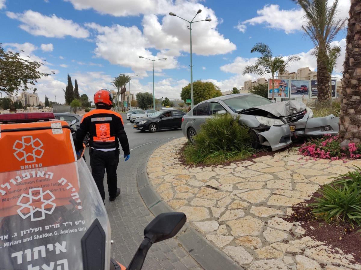 זירת התאונה בדרך ג'ו אלון. קרדיט - איחוד הצלה