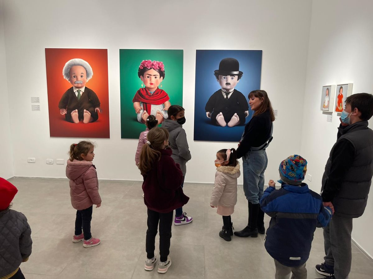 סיורים מודרכים לילדים בתערוכה בים בם בום. צילום- מירי ברנוב