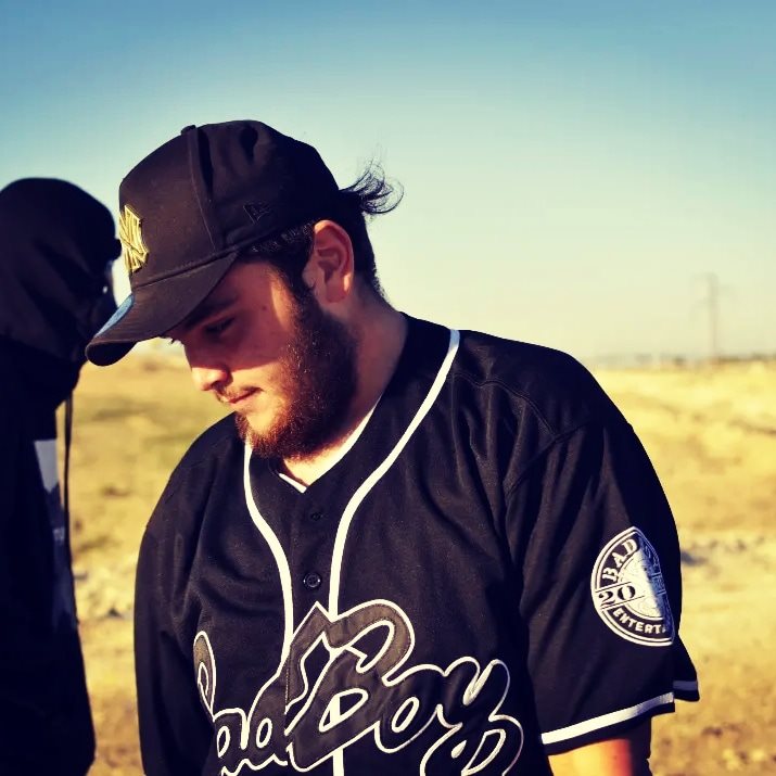 '' כולם מקבלים צעצועים ואני קיבלתי תקליט''. קרדיט - עדן זמר