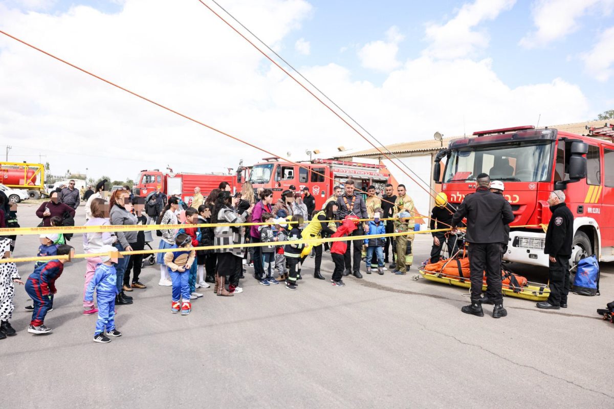 קרדיט - זאב דיקמן