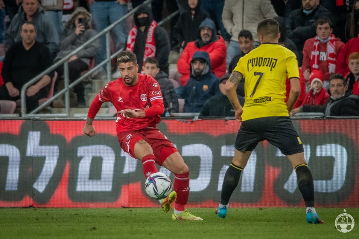 ממוצעים מזהירים במיוחד, רותם חטואל. קרדיט - הפועל "מחסני השוק" באר שבע