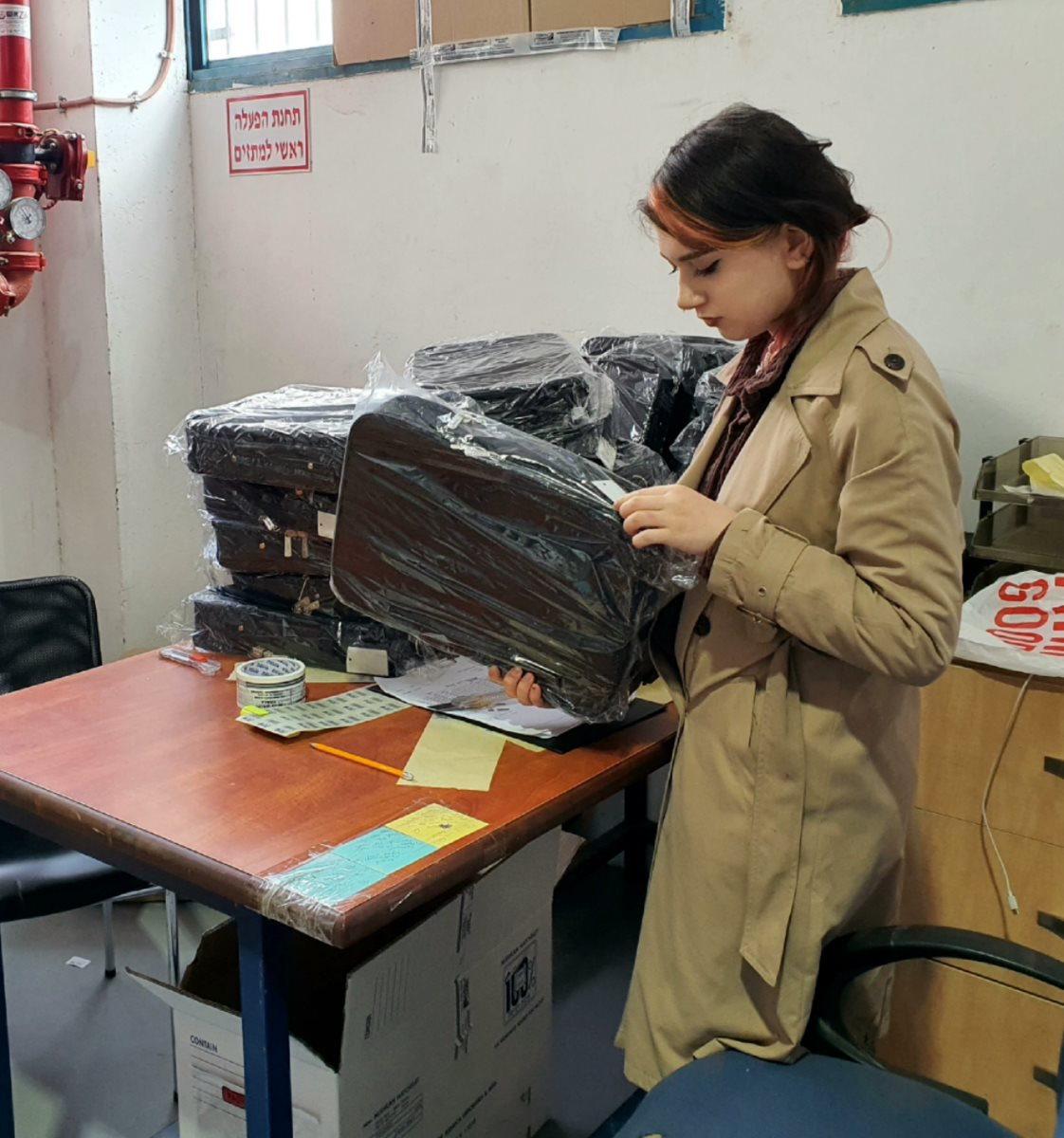 עובדת בשביל לשלוח כסף לאמא שנשארה באוקראינה. קרדיט - יח"צ