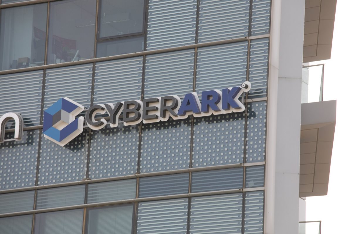  קרדיט - סייברארק