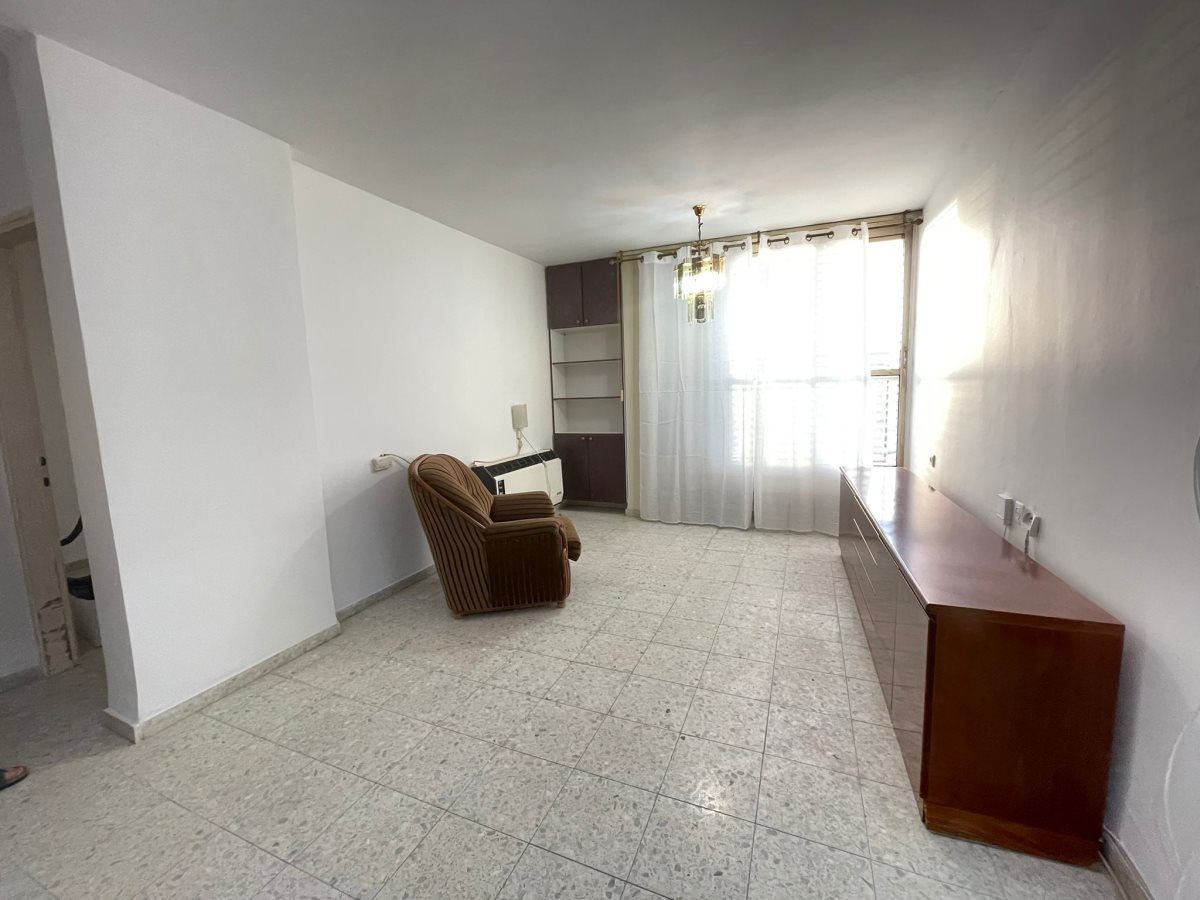 רחוב שדרות ירושלים. קרדיט - אורי אוחיון