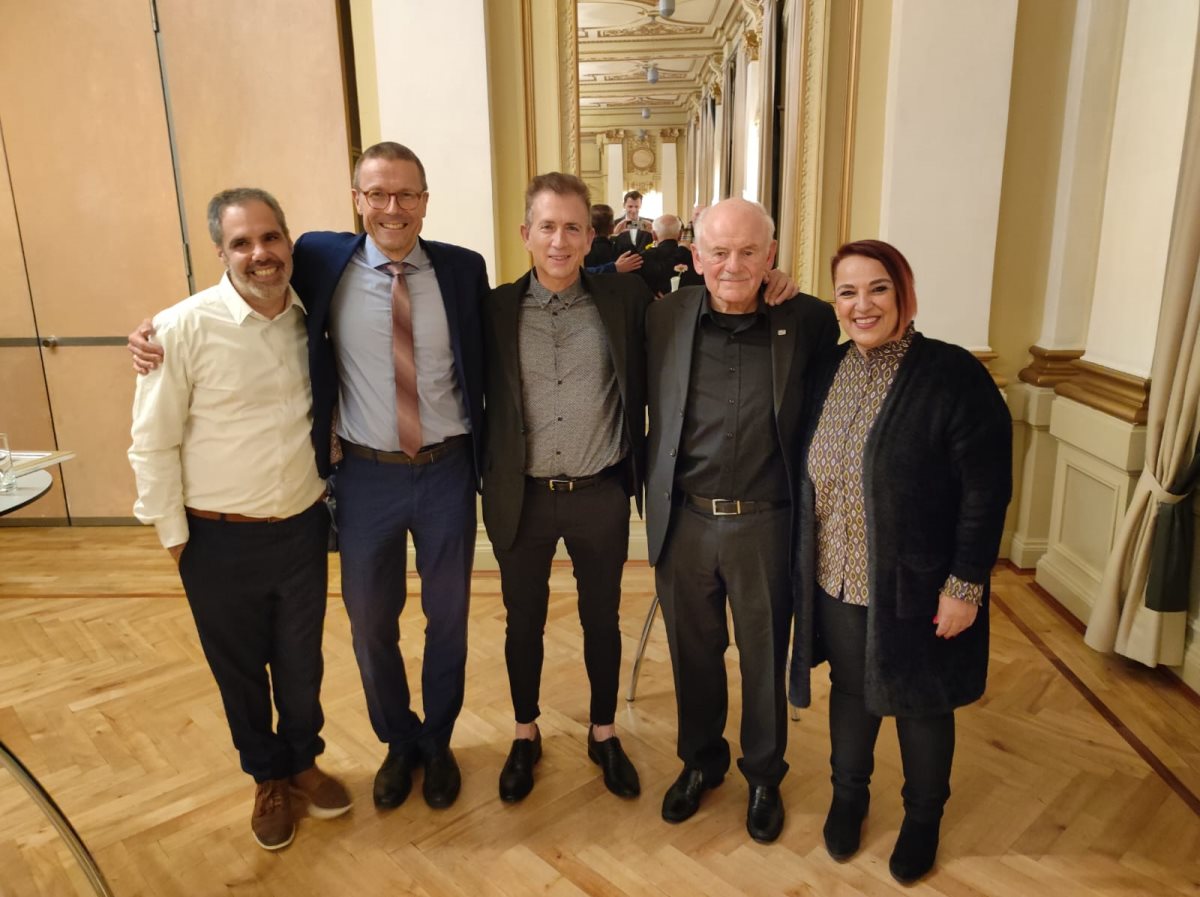 באדיבות להקת המחול קמע