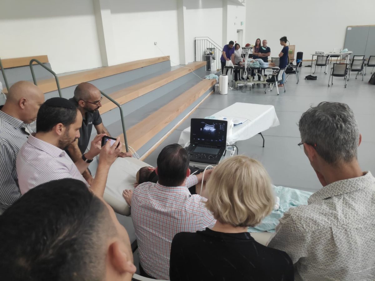 מומחים מהמובילים בתחום. קרדיט - עדי נגב, נחלת ערן