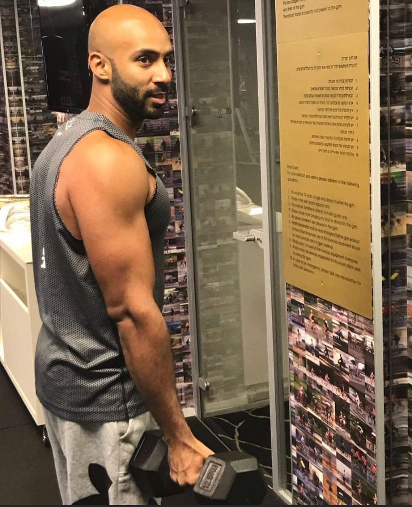 באדיבות - אבניאל צ'רי