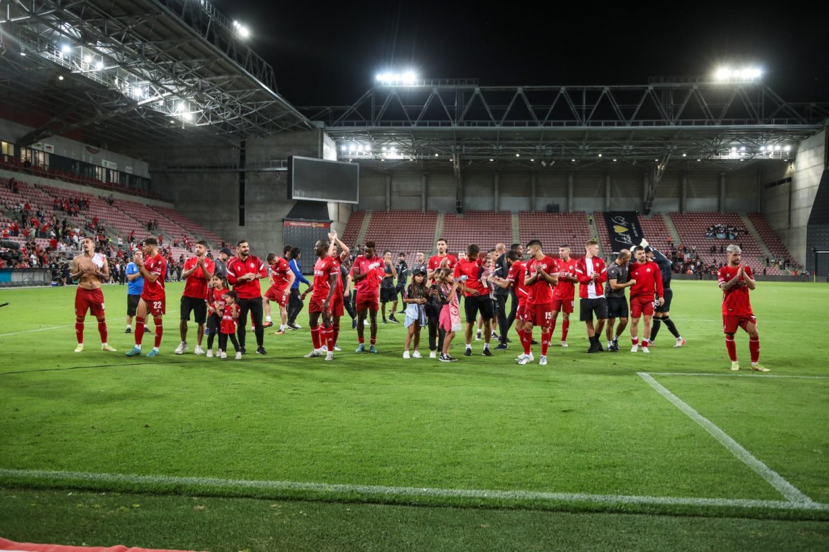 קרדיט - זאב דיקמן