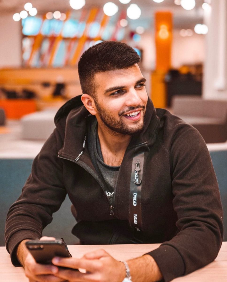 ''תמיד הייתי סקרן, ואחד כזה שאוהב את ה''מדיות החברתית השונות''. קרדיט - צילום פרטי