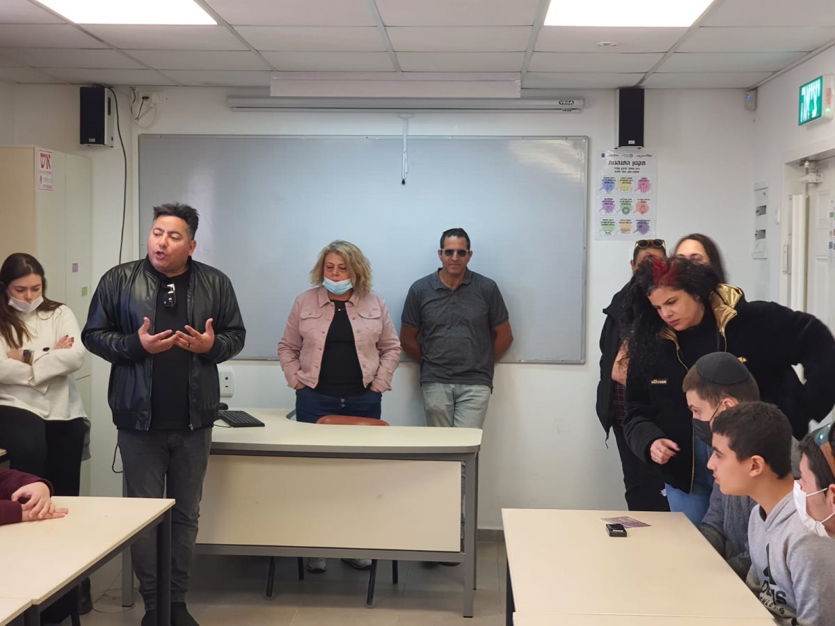 קרדיט - תיכון עתיד