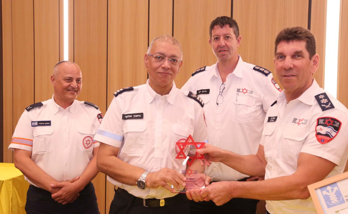 מתנדב מד''א נחשון מלקר. קרדיט - מד''א