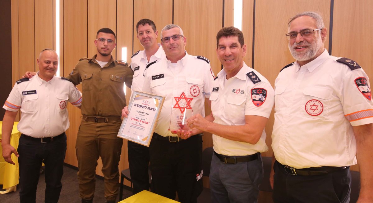 מתנדב מד"א, אורי אבוטבול. קרדיט - מד"א