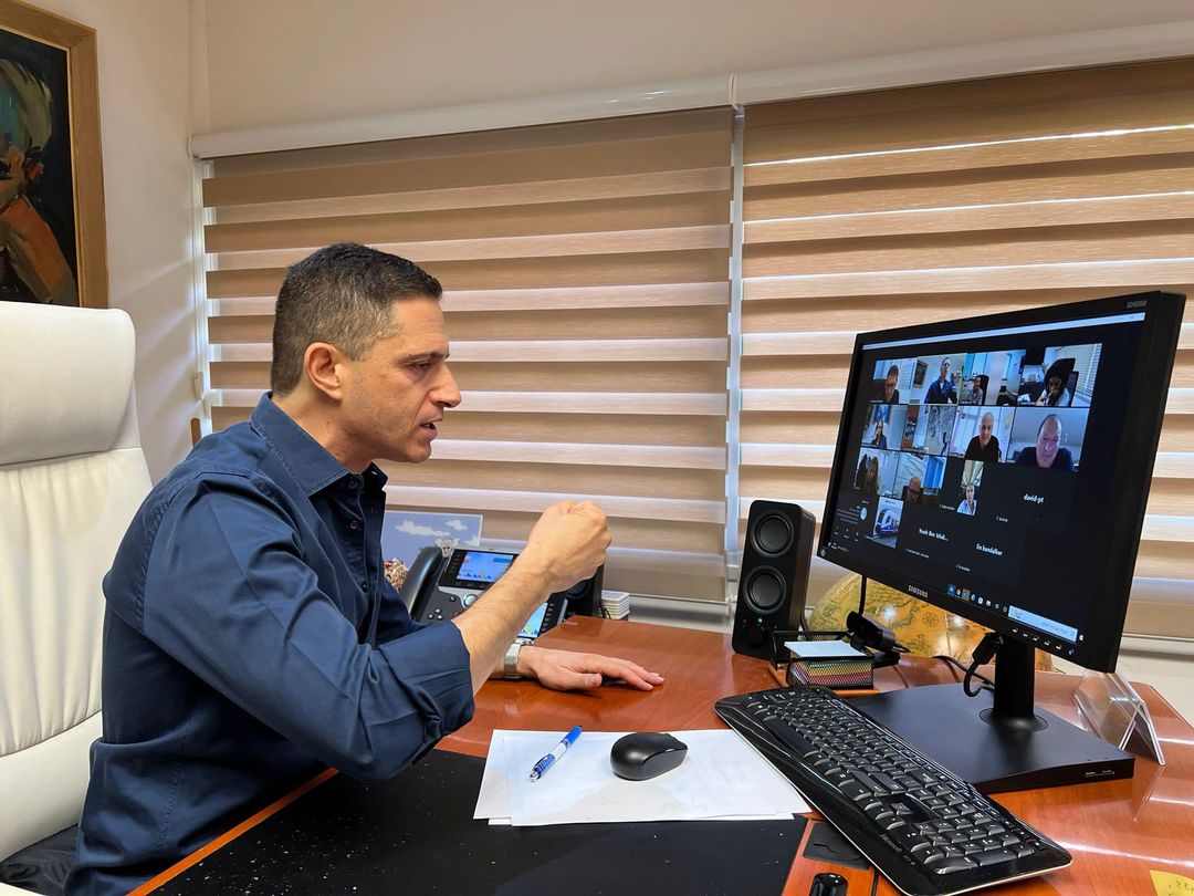 קרדיט - רוביק דנילוביץ'