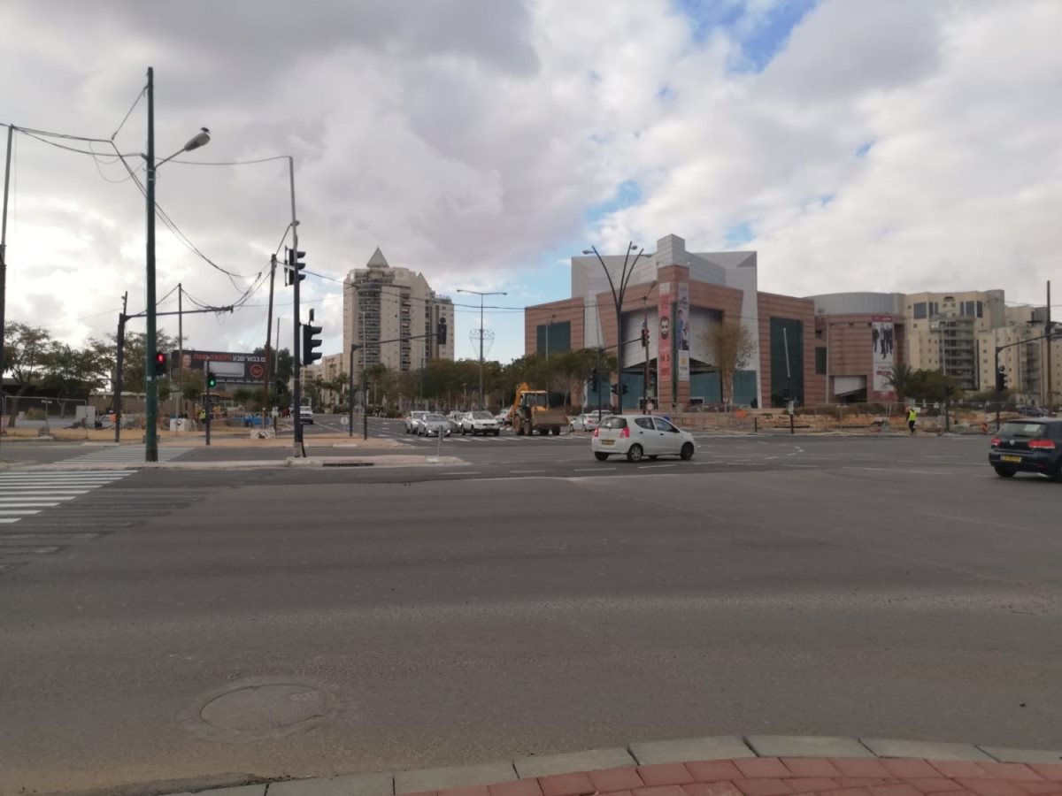 צומת המשחררים רגר, באדיבות עיריית באר שבע