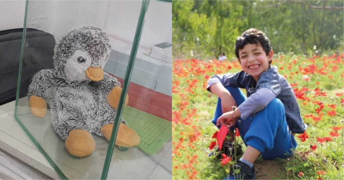 דרור סמדג'ה ז"ל ובובת הפינגווין. קרדיט - תוכן גולשים ע"פ סעיף 27א'