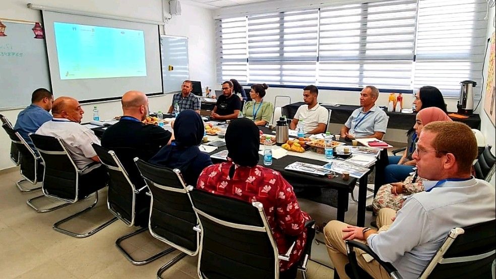 פגישת הנעה לעמותת אינדימאז. קרדיט- איריס לונדון מעמותת חינוך לפסגות