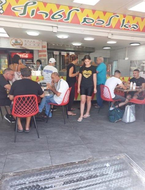 קושי יום יומי להתקיים, שווארמת "הטורף". קרדיט - צילום פרטי