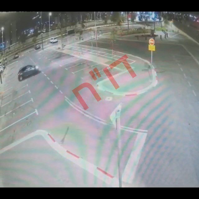 החשוד כפי שתועד במצלמות האבטחה. קרדיט - צילום פרטי