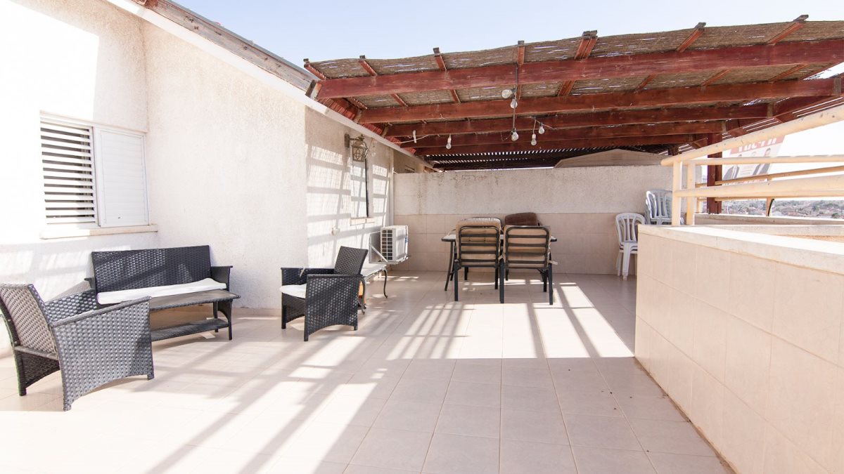 רחוב עין גדי. קרדיט - רי/מקס