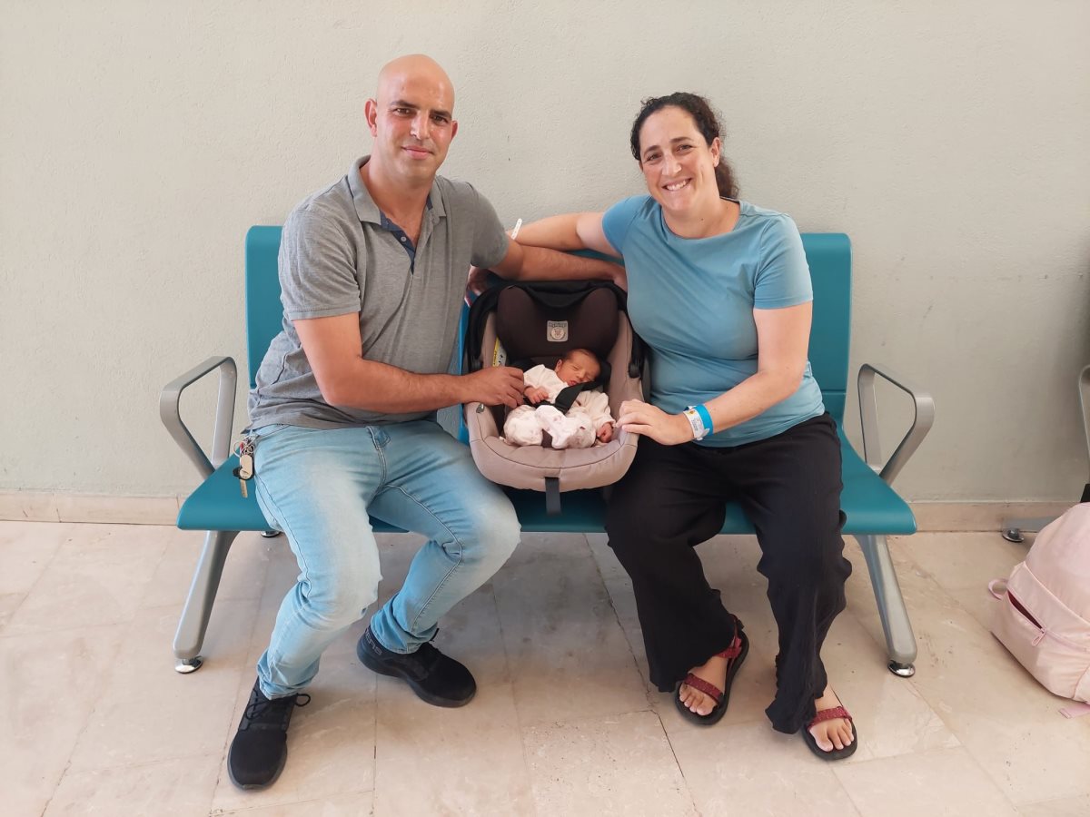 יפעת, חגי והבת יובל. צילום: פרטי