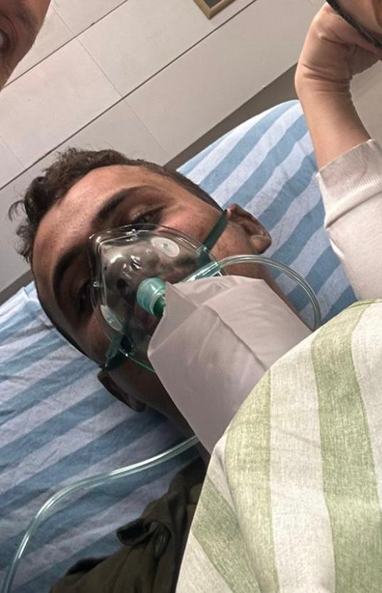 דולב ביטון בזמן האשפוז בסורוקה. צילום: פרטי