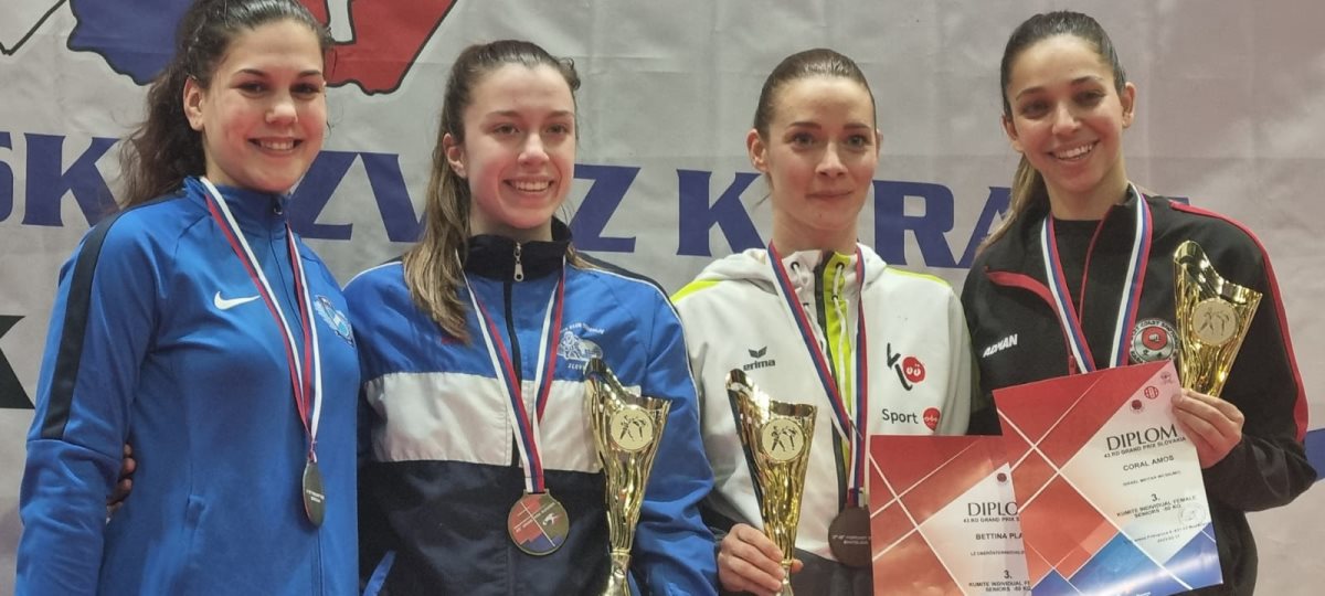 קורל עמוס על הפודיום. קרדיט - צילום פרטי