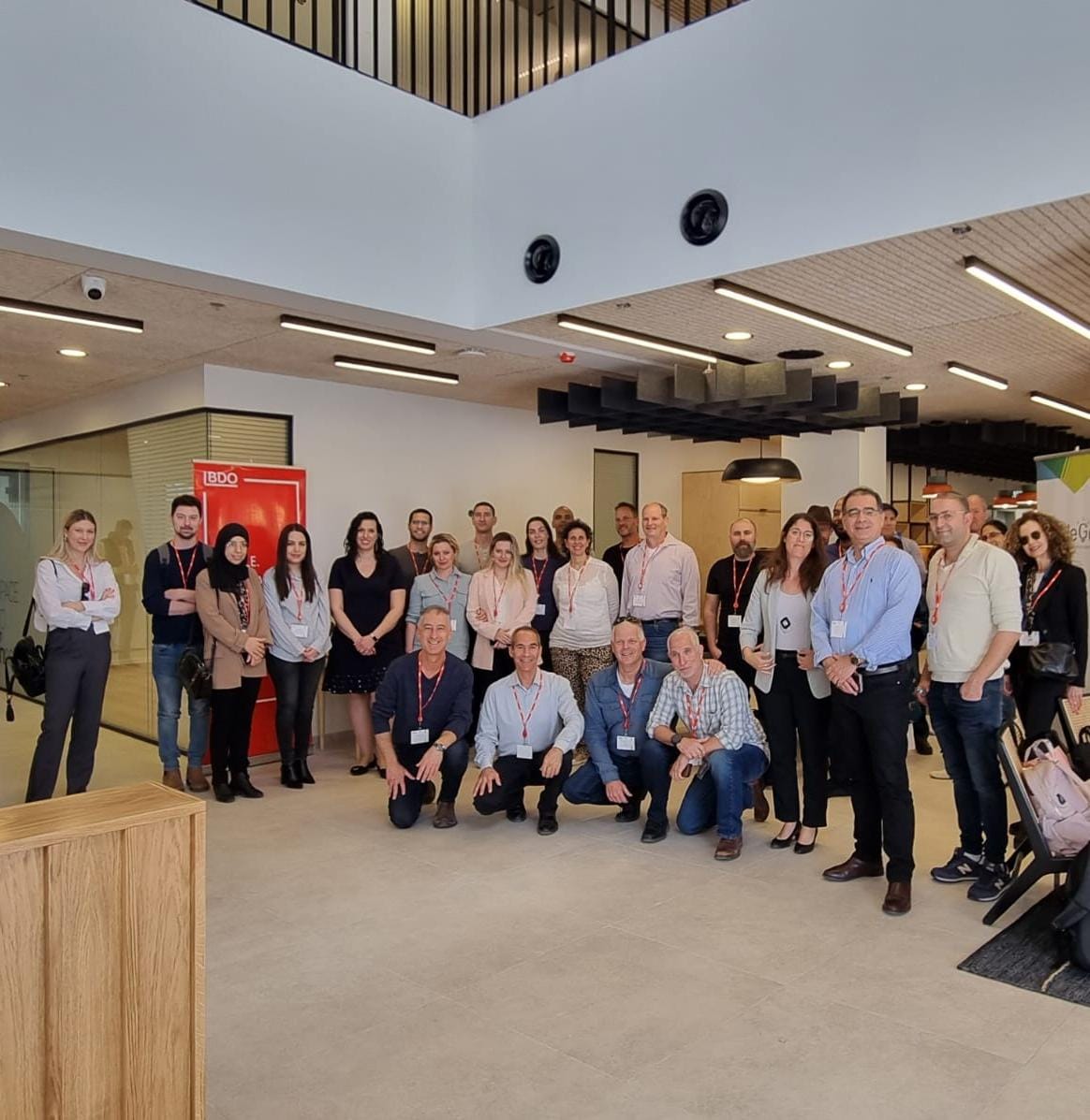 משתתפי המיטאפ בחממת InNegev. קרדיט- יח''צ