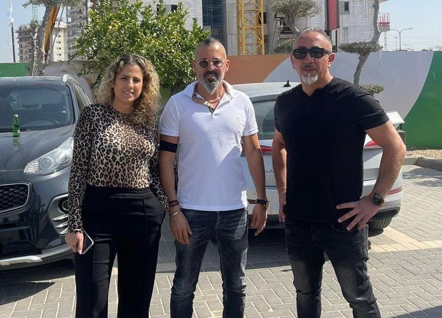 יורם אביסרור עם ישראל בן יסוף ונופית כהן מ-Mall 7. צילום - צבי תקשורת