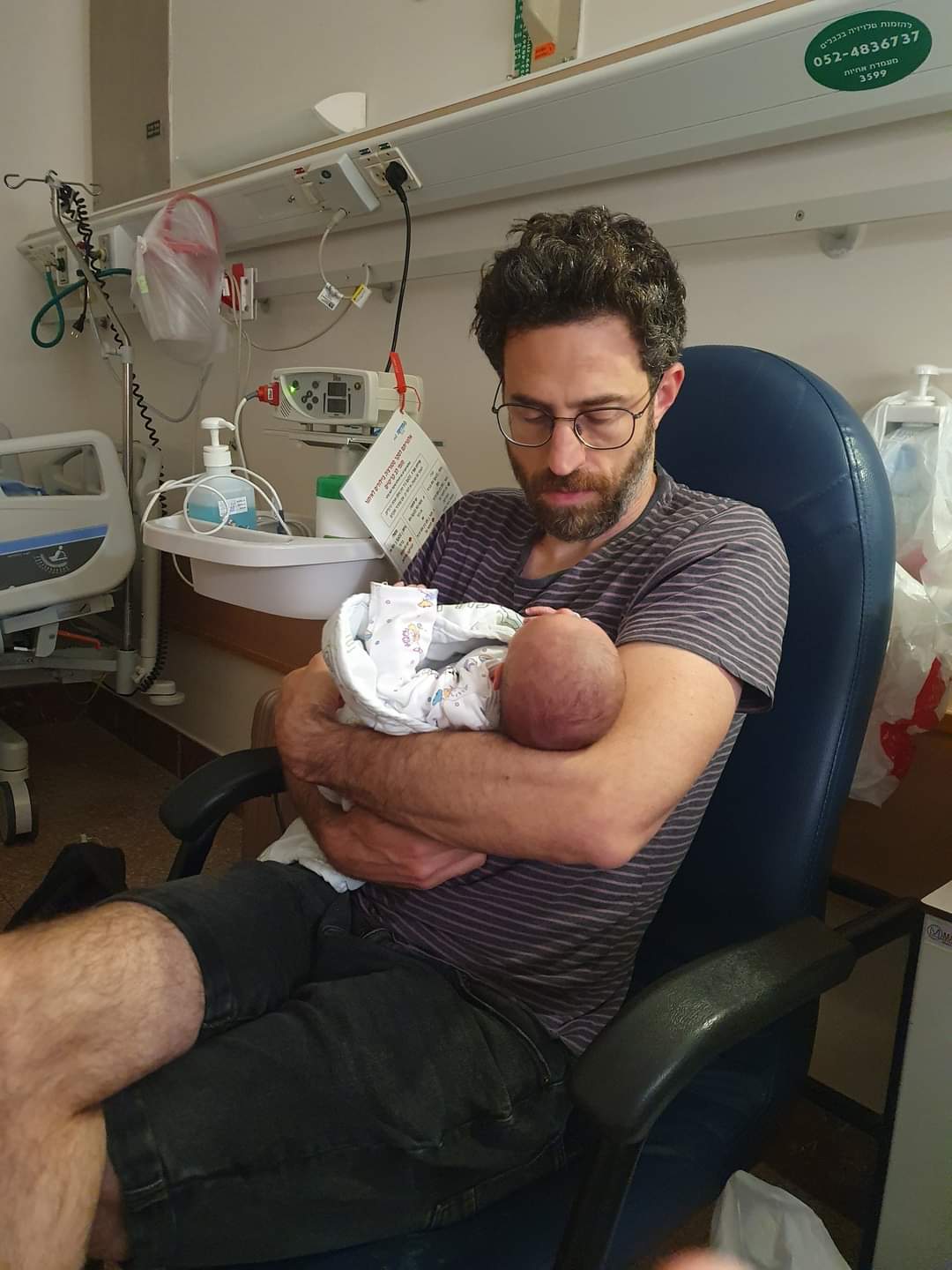 מקס, אבא של דילן