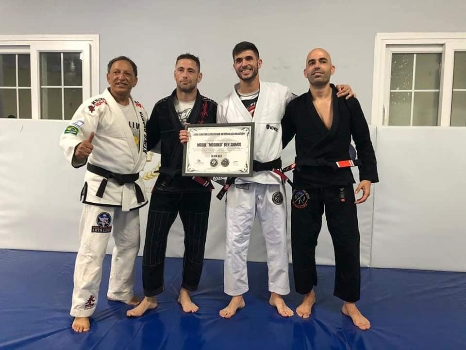 קרדיט - אלבום פרטי